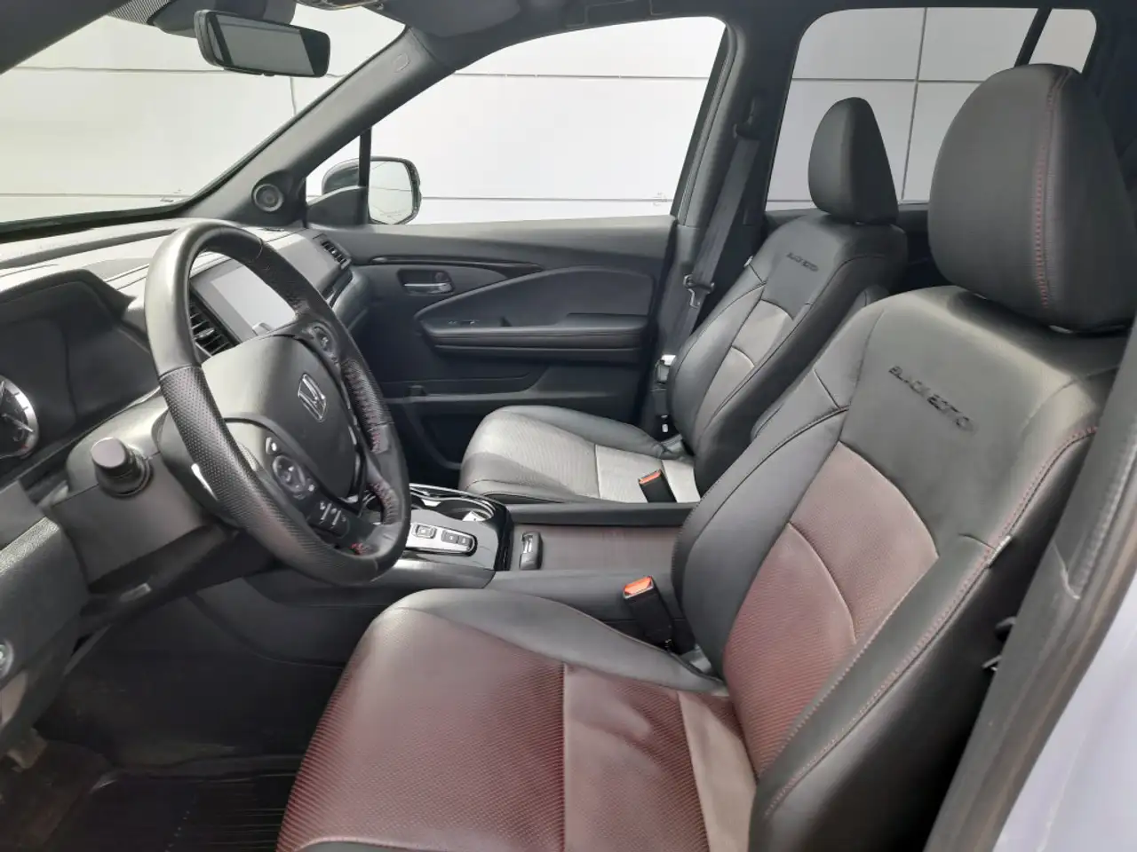 Honda Ridgeline photo Honda Ridgeline