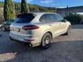 Porsche Cayenne S Hybrid Platinum V6 3.0L 416cv Grau - thumbnail 3