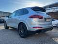 Porsche Cayenne S Hybrid Platinum V6 3.0L 416cv Grau - thumbnail 2