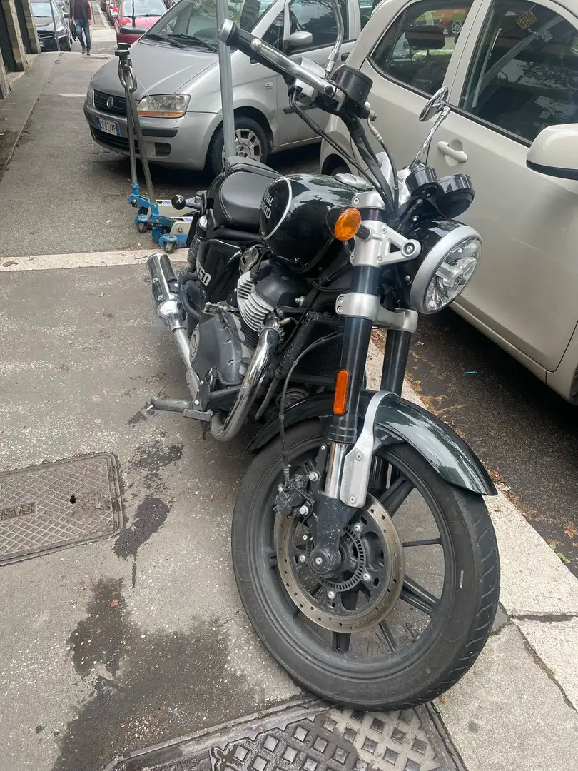 Royal Enfield Super Meteor 650 Зелёный - 1