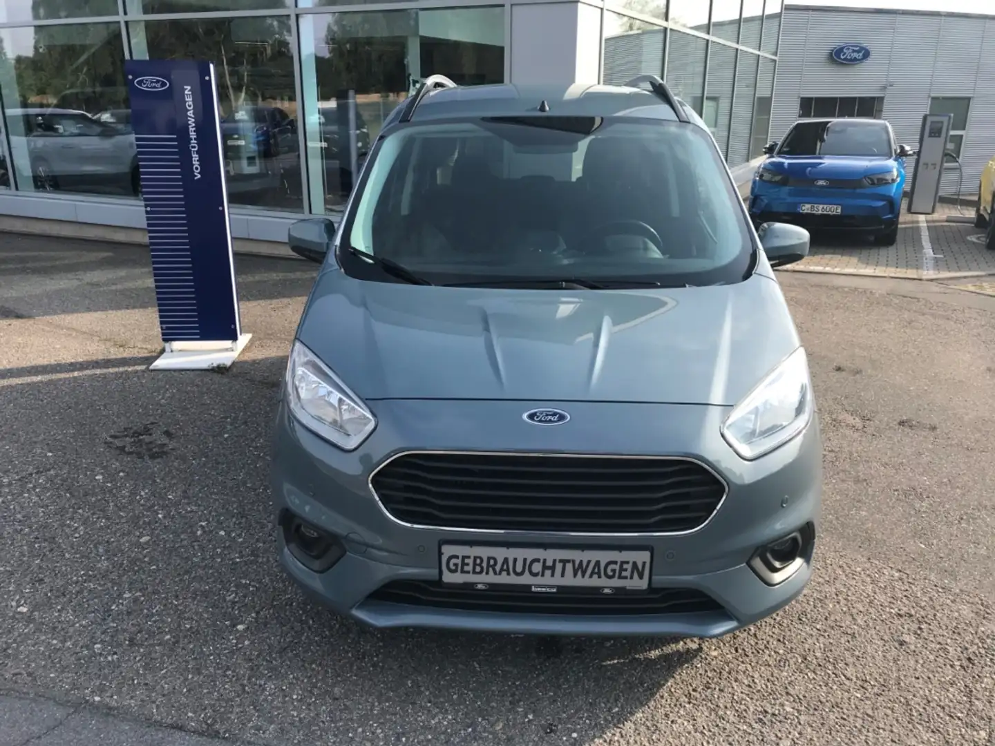 Ford Tourneo Courier Titanium+PDC+NAV+DAB+WinterPaket Blue - 2