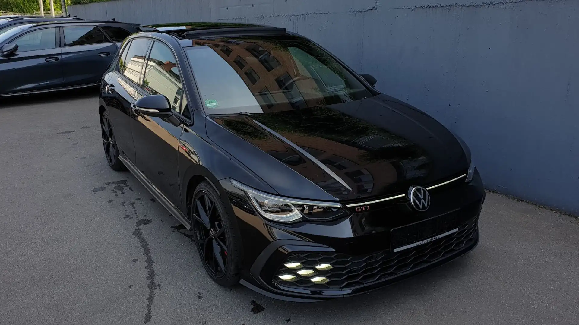 Volkswagen Golf 8 GTI DSG Black*Pano/Matrix/ACC/Kamer/K-les Noir - 2