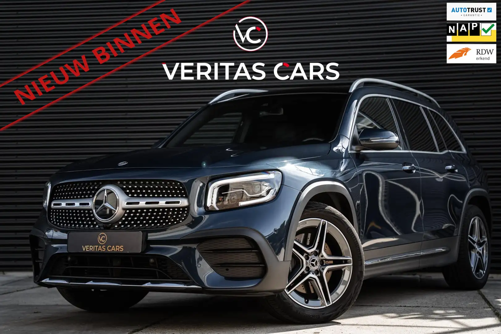 Mercedes-Benz GLB 220 d 4MATIC AMG Line 190PK|BTW Auto|Pano|Camera|MBUX| Blauw - 1