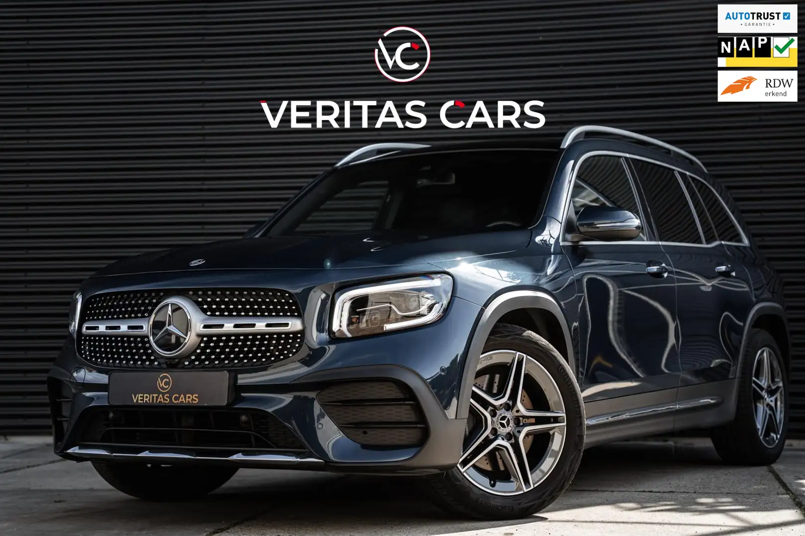 Mercedes-Benz GLB 220 d 4MATIC AMG Line 190PK|BTW Auto|Pano|Camera|MBUX| Bleu - 1
