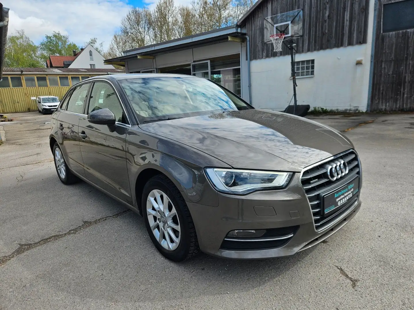 Audi A3 1.8 TFSI  Sportback ambiente quattro Gris - 1