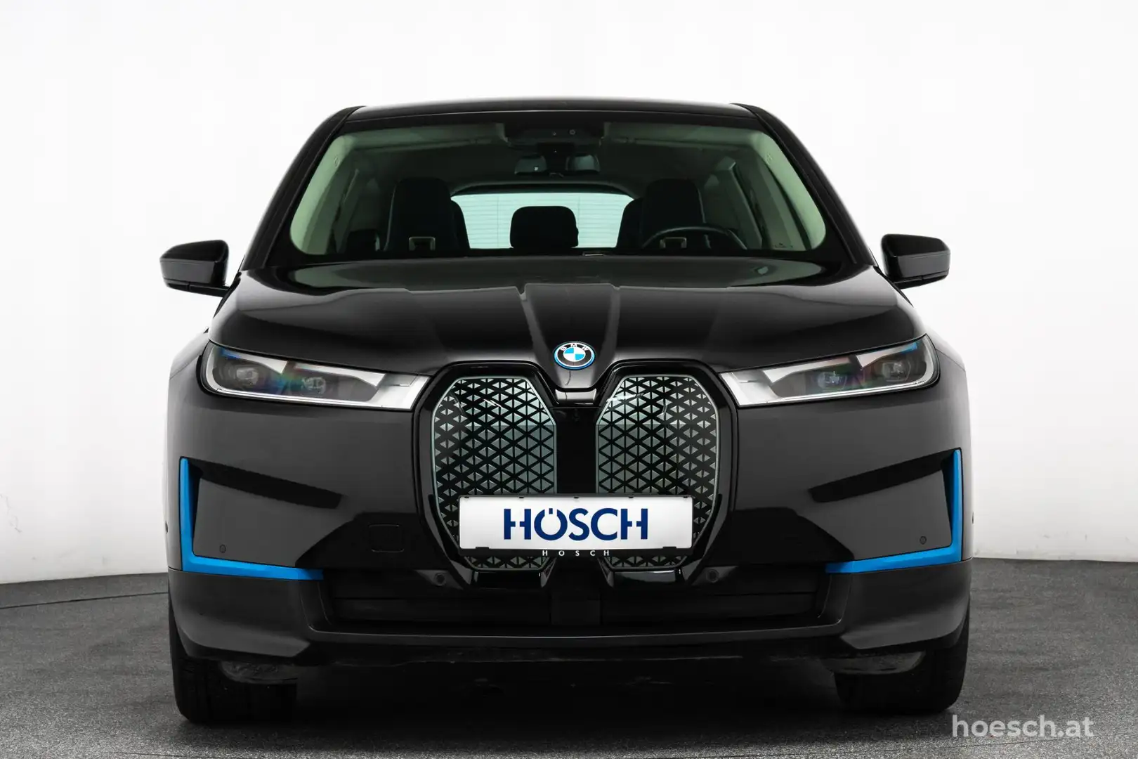 BMW iX xDrive40 21er H&K TOP-EXTRAS WENIG KM -50% Schwarz - 2