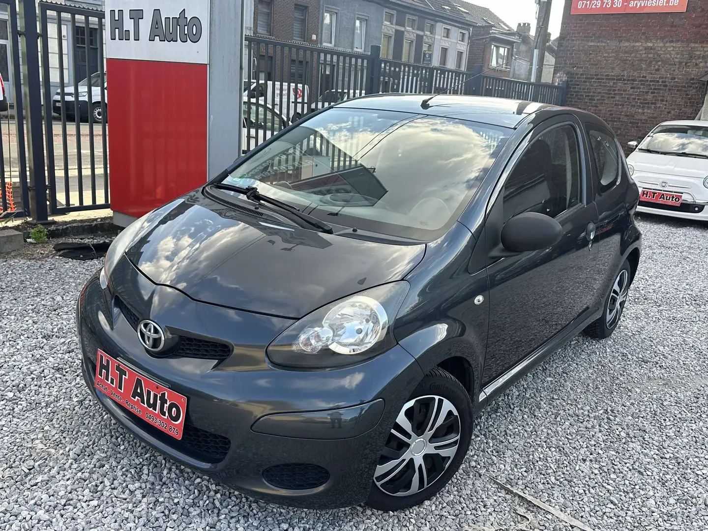 Toyota Aygo 1.0i VVT-i/ Essence /Euro 5/ Controle technique ok Noir - 1