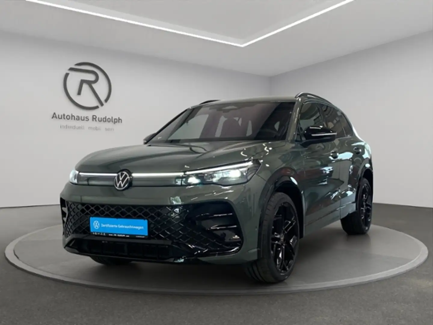 Volkswagen Tiguan III 2.0 TSI 4Motion DSG R-Line "Black Style" Grün - 2