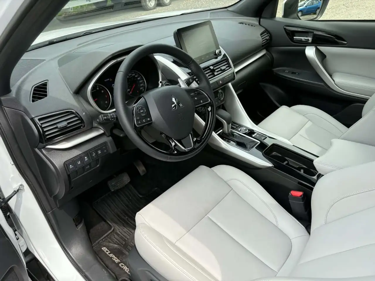 Mitsubishi Eclipse Cross fotografie Mitsubishi Eclipse Cross
