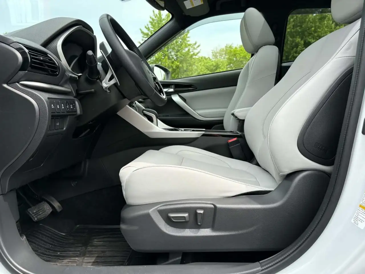 Mitsubishi Eclipse Cross fotografie Mitsubishi Eclipse Cross