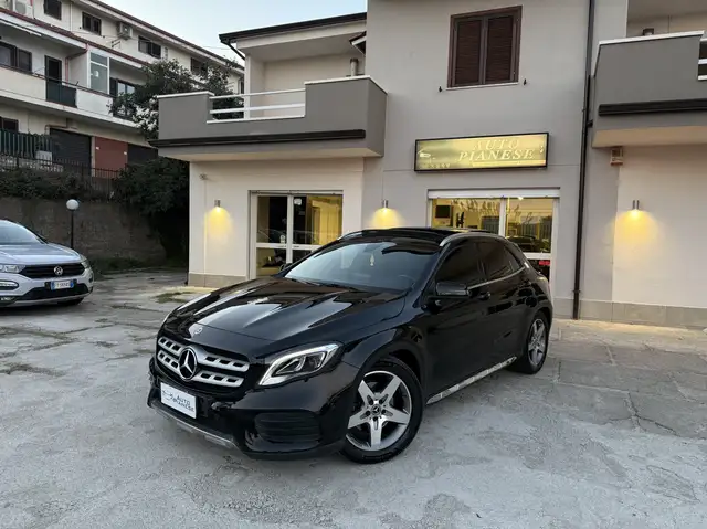 Mercedes-Benz GLA 220 d Premium Amg Tetto 177cv automatic