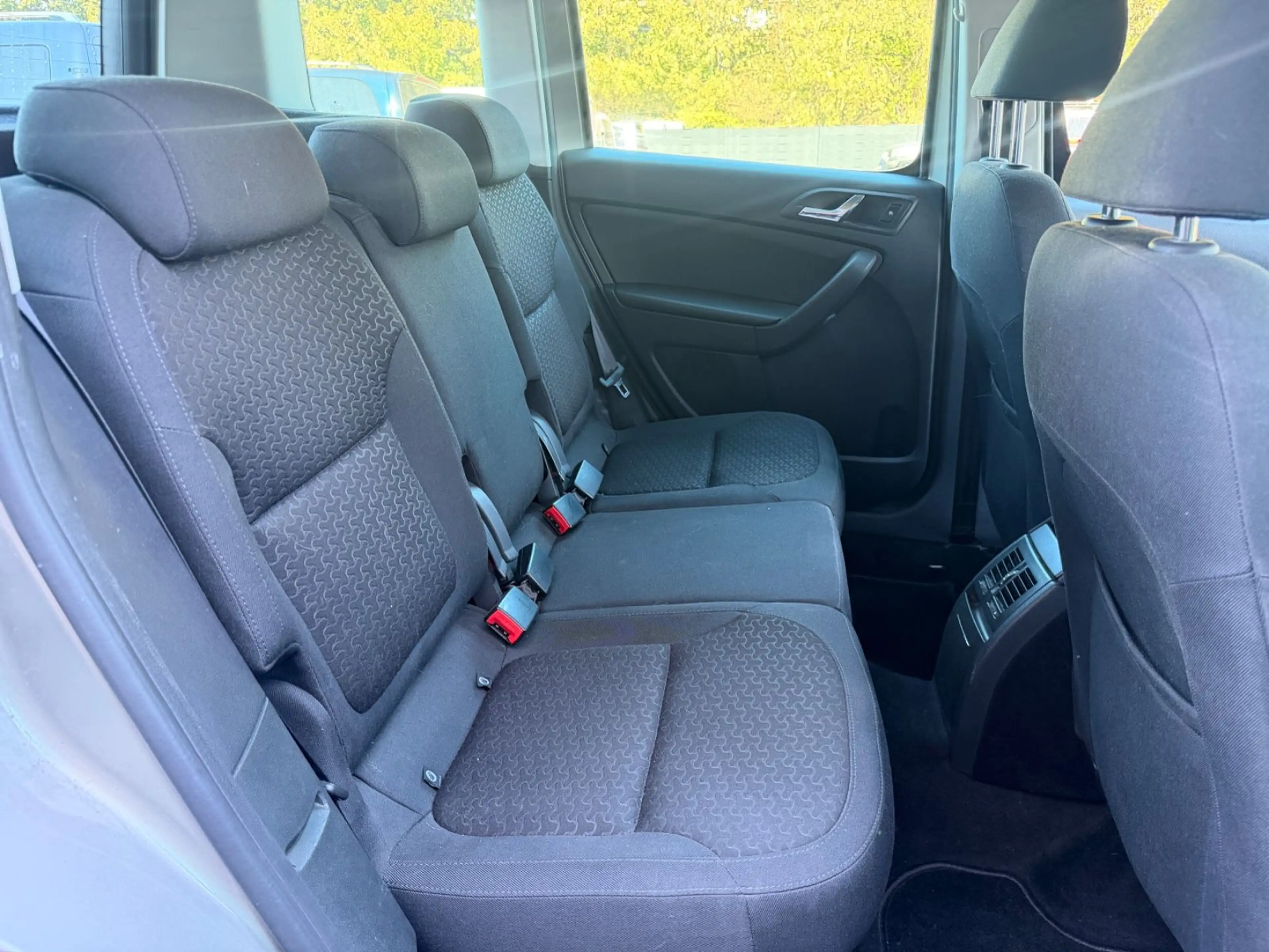 Skoda Yeti Elegance 4x4 Navi AHK — photo 10