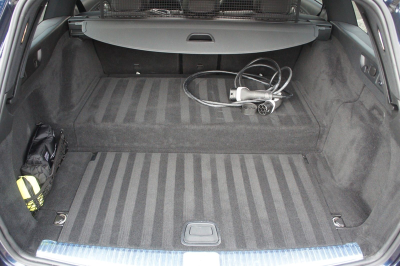 Mercedes-Benz E 300 de 2x AMG Line*ACC*BUR*PANO*360°*NP87t€* — photo 7