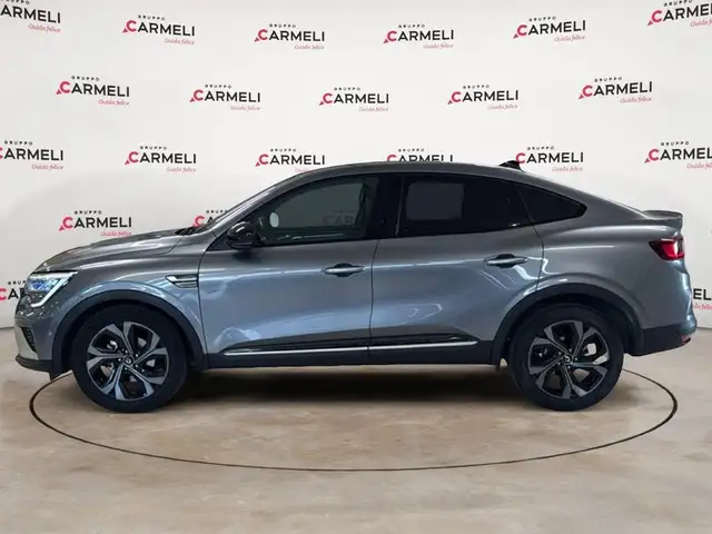 Renault Arkana view 2
