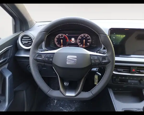 Seat Ibiza view 12