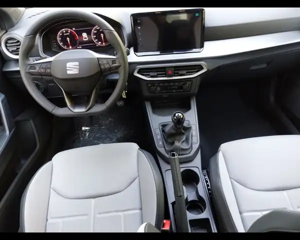Seat Ibiza view 10