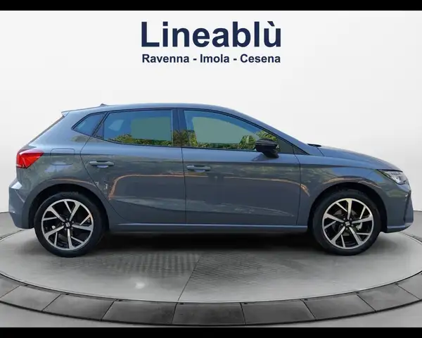 Seat Ibiza view 6