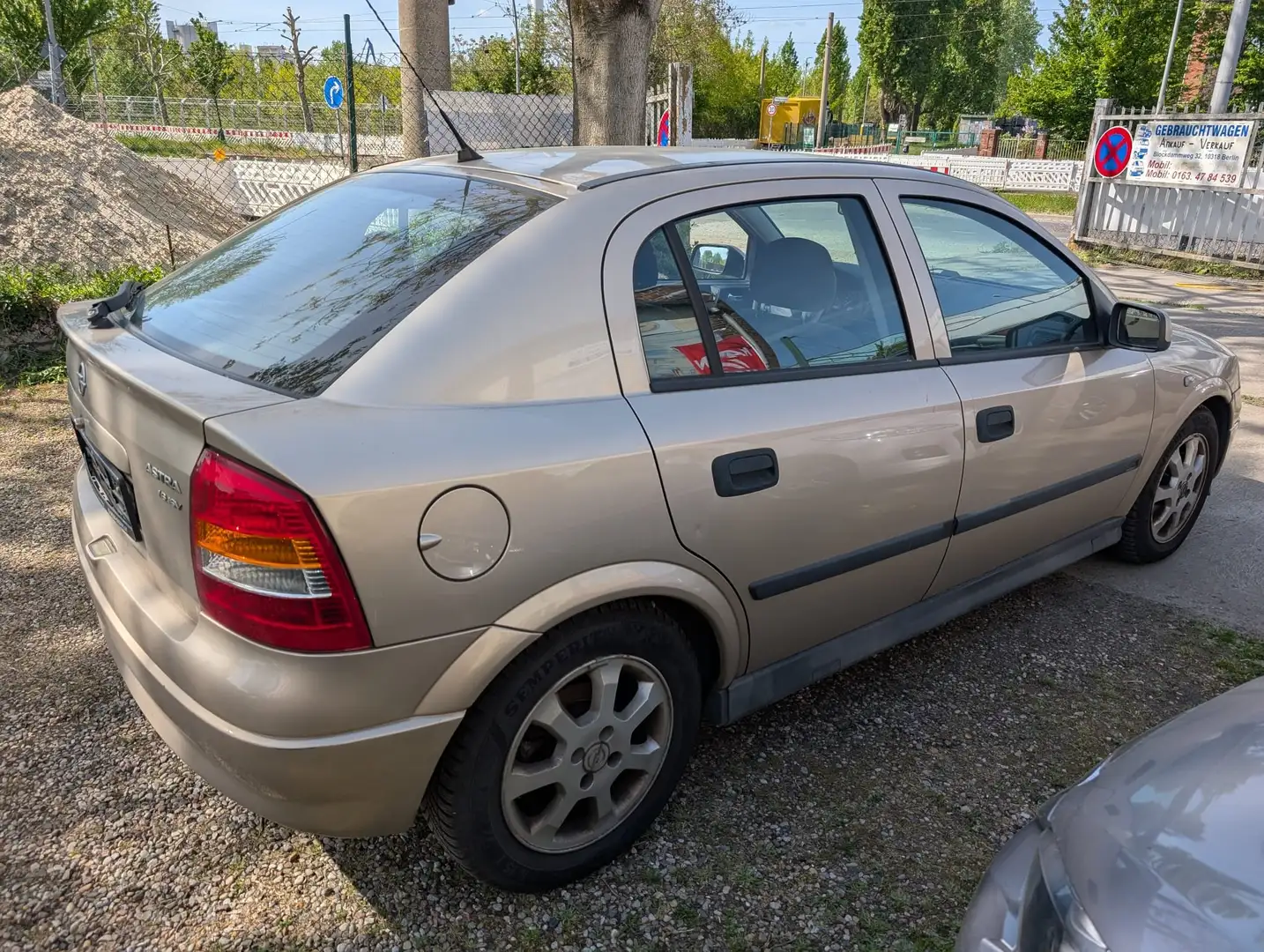 Opel Astra 1.6 Selection,5Tür,2Hand,TÜV 04/2027,Alu,NR Bronce - 2