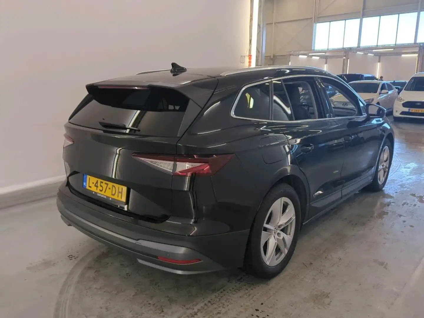 Skoda Enyaq iV 80 93% DEALER OND EERSTE EIG Zwart - 2