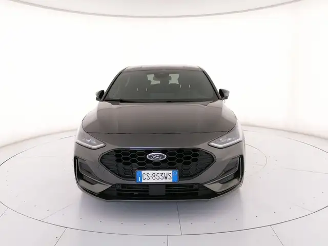Ford Focus view 5