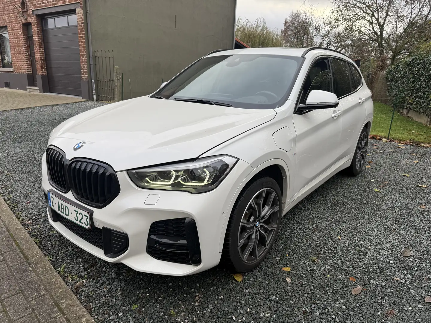 BMW X1 X1 PHEV 1.5iA xDrive25e OPF M pack 3x FULL NEUVE Weiß - 1