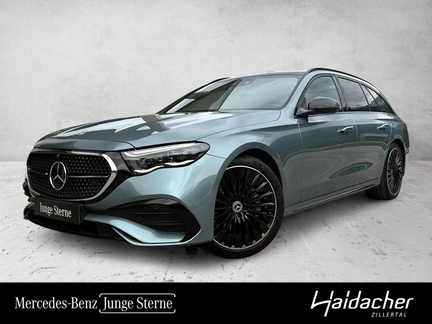 Mercedes-Benz E 300 de 4MATIC T-Modell mit EQ Hybrid Technologie Öster Silber - 1