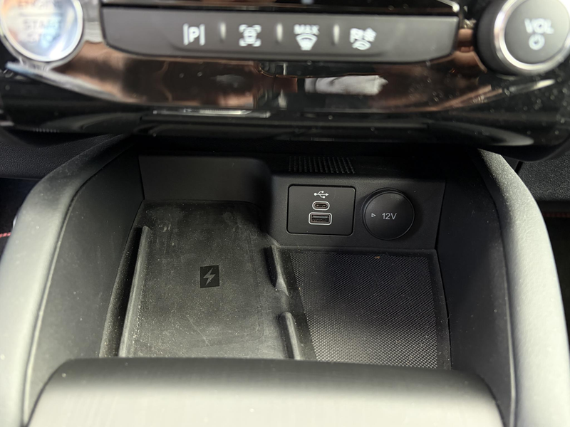 Ford Kuga 2.5 PHEV ST-Line | Panoramadak | Applecarplay\Andr — photo 18