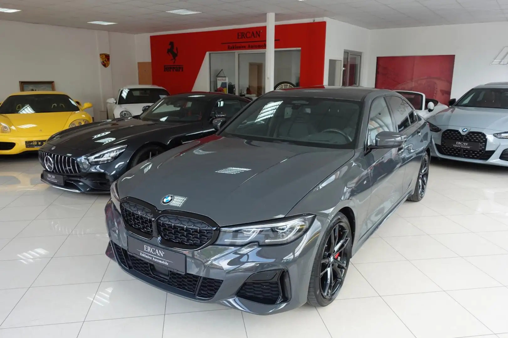BMW 340 xDrive / Laser / M Seats / M Carbon / 19% Grau - 1