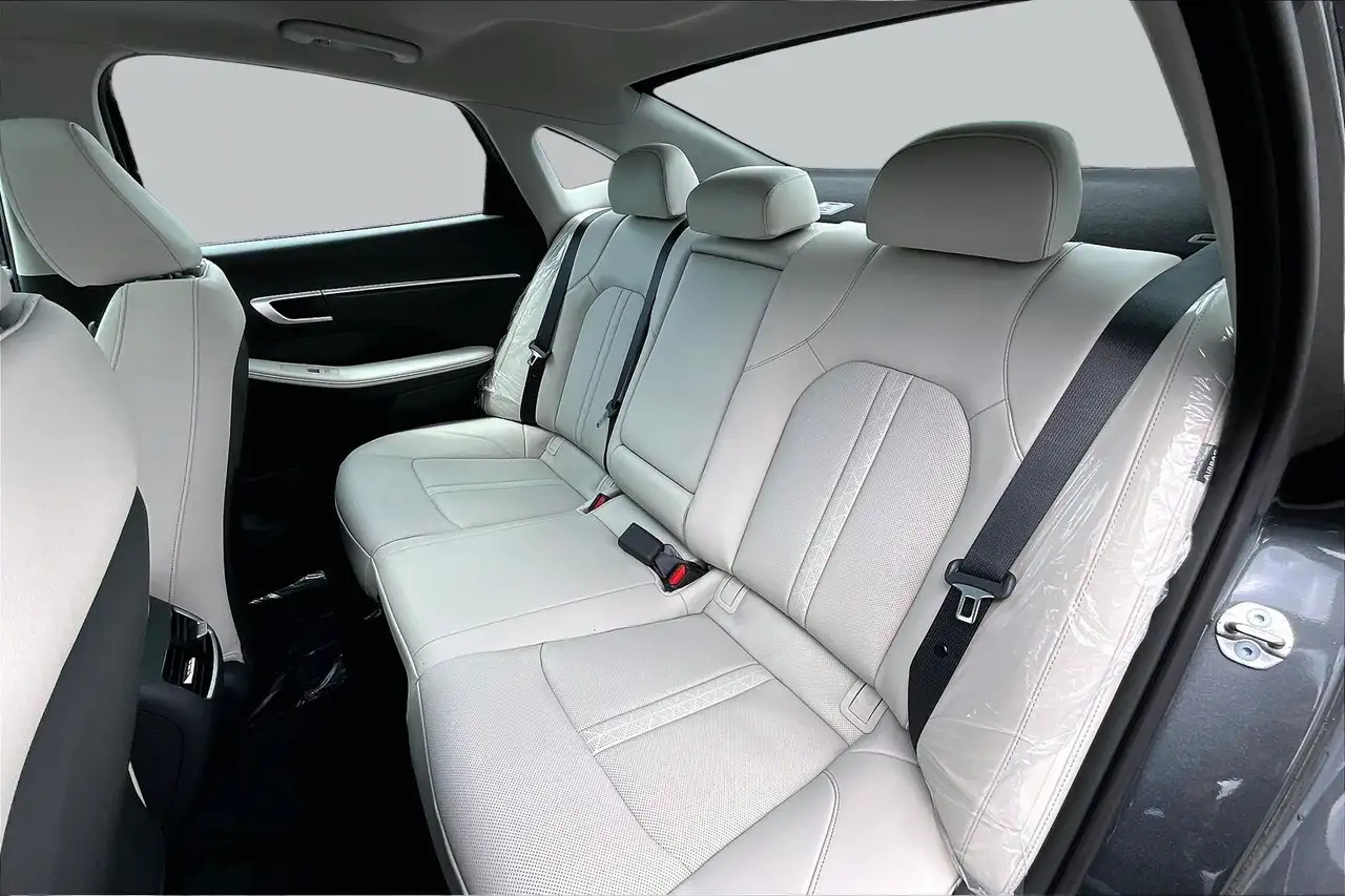 Hyundai SONATA снимка Hyundai SONATA