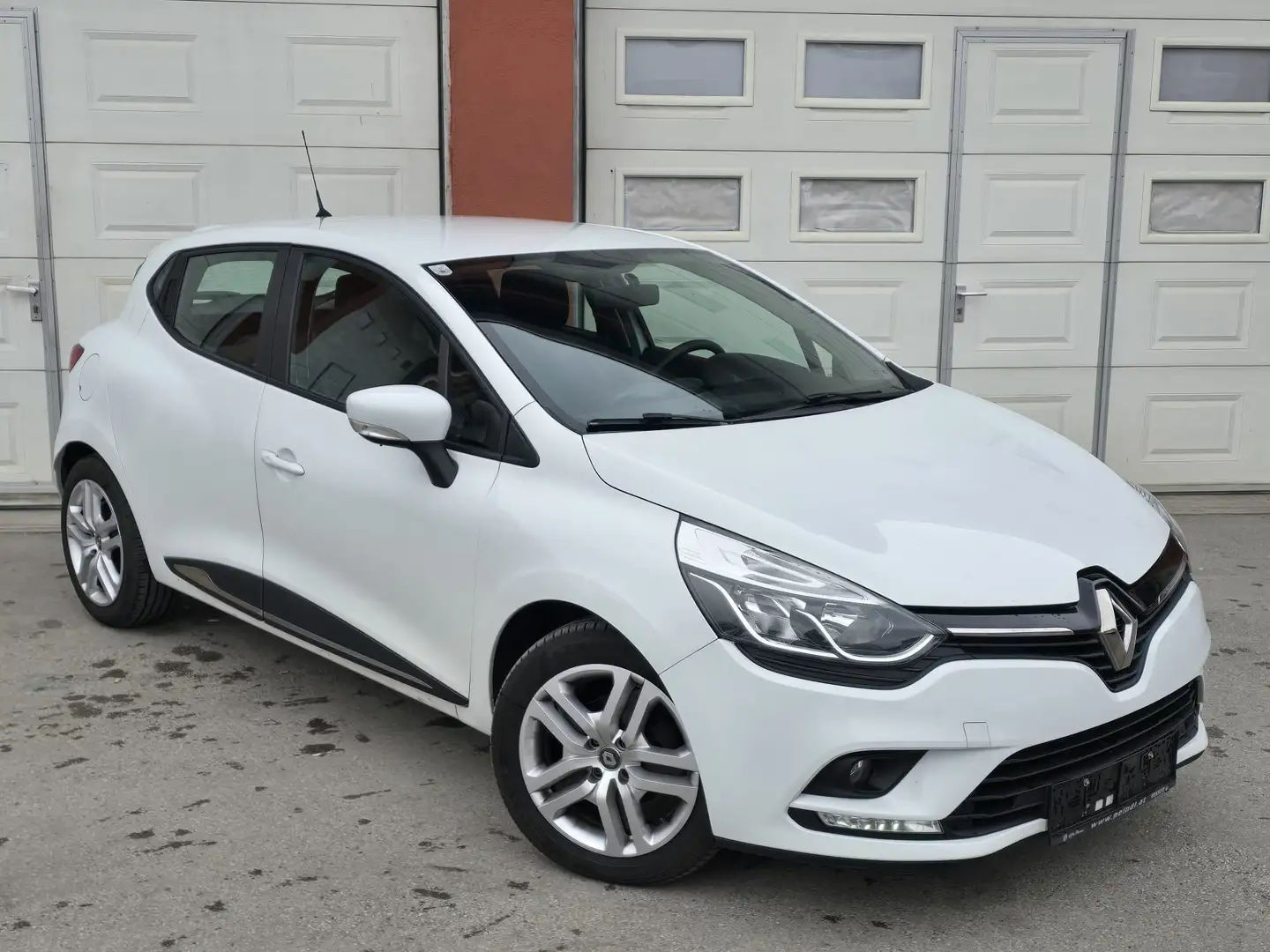 Renault Clio Clio Zen Energy dCi 75Zen *1.Besitz* *Pickerl NEU* Blanc - 2