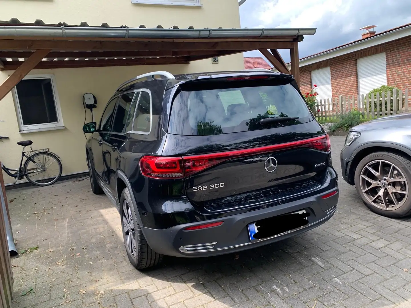 Mercedes-Benz EQB 300 EQB 300 4Matic (243.608) Negro - 2