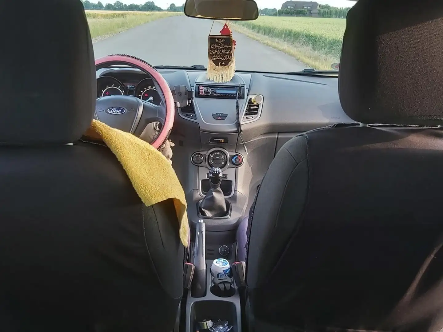 Ford Fiesta - 2