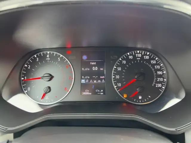 Renault Clio view 13
