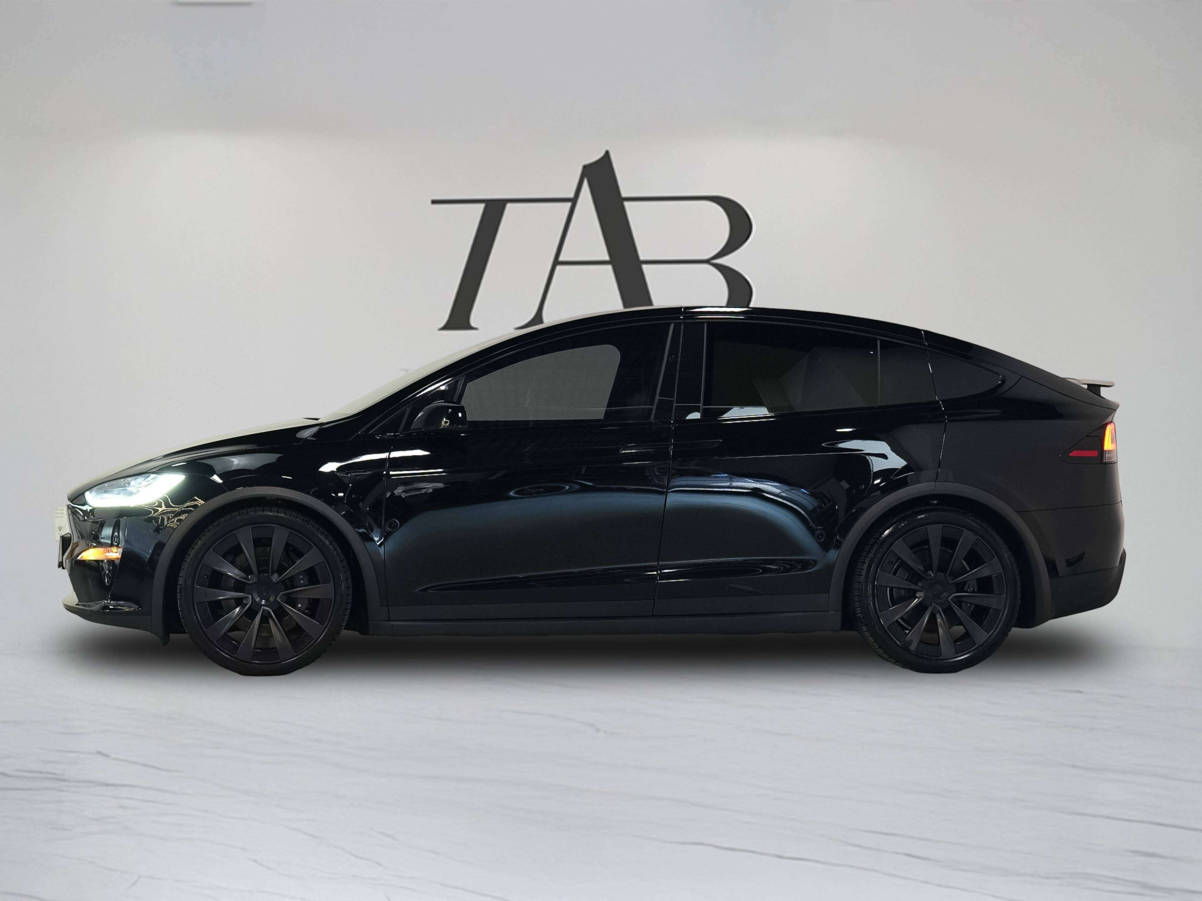 used 2023 Tesla Model X car, priced at $85,900