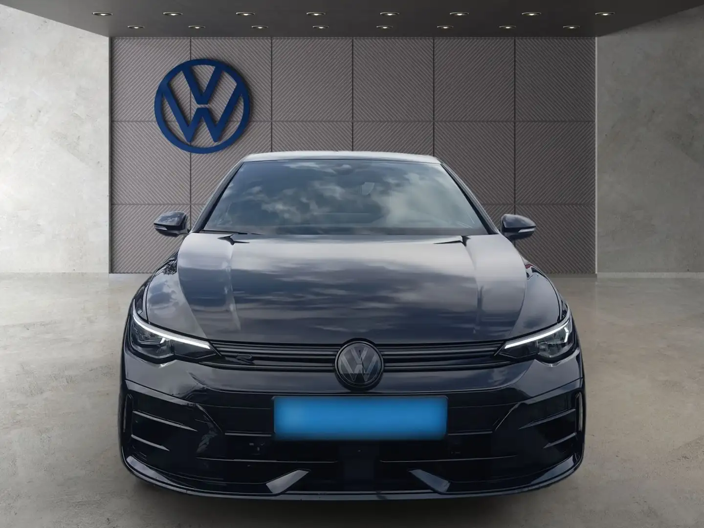 Volkswagen Golf VIII 2.0 TSI DSG 4Motion R Black Edition Na Schwarz - 2