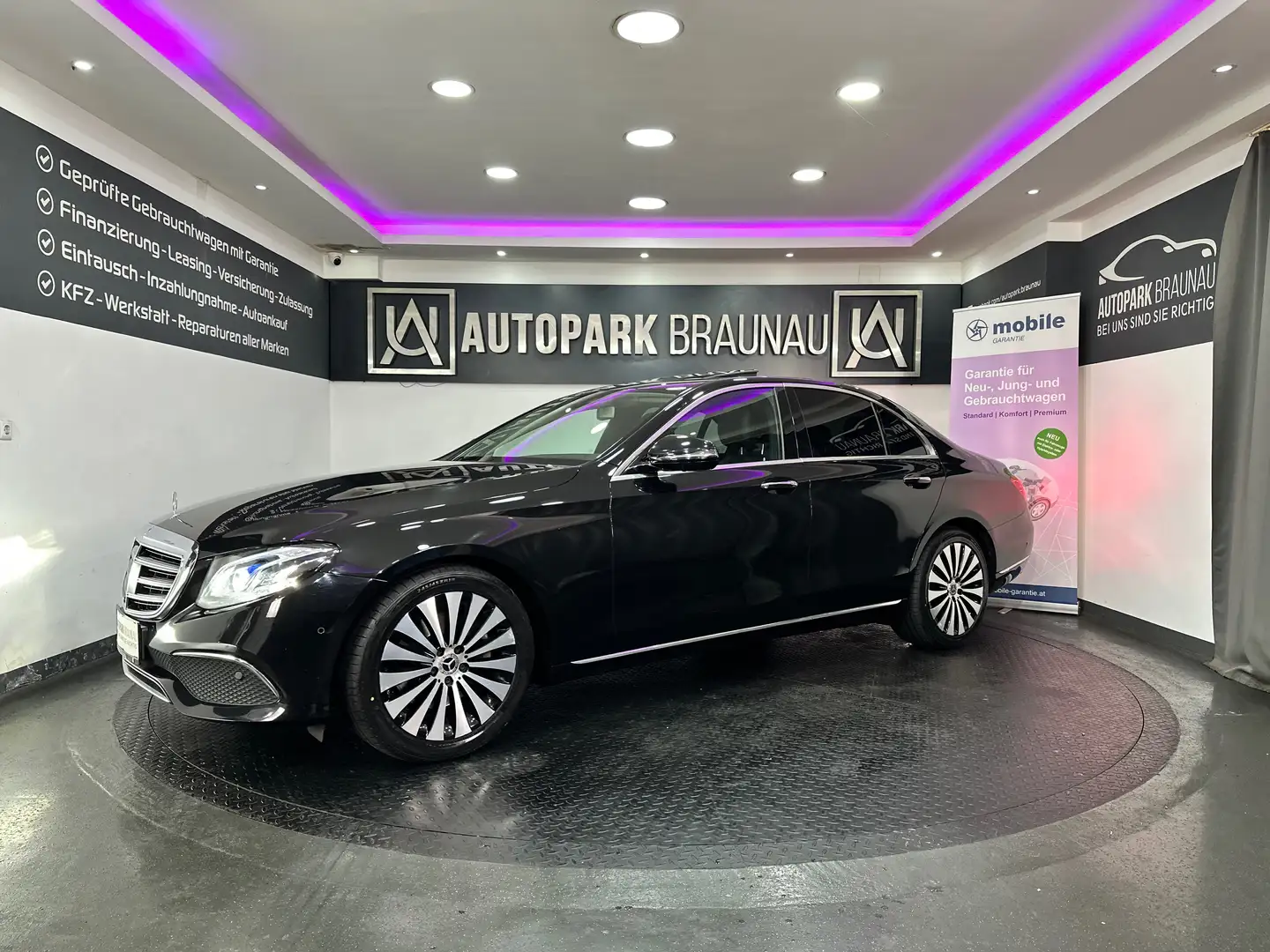 Mercedes-Benz E 220 d Exclusive Lim. *SCHIEBDACH*HUD*360*WIDE* Schwarz - 2
