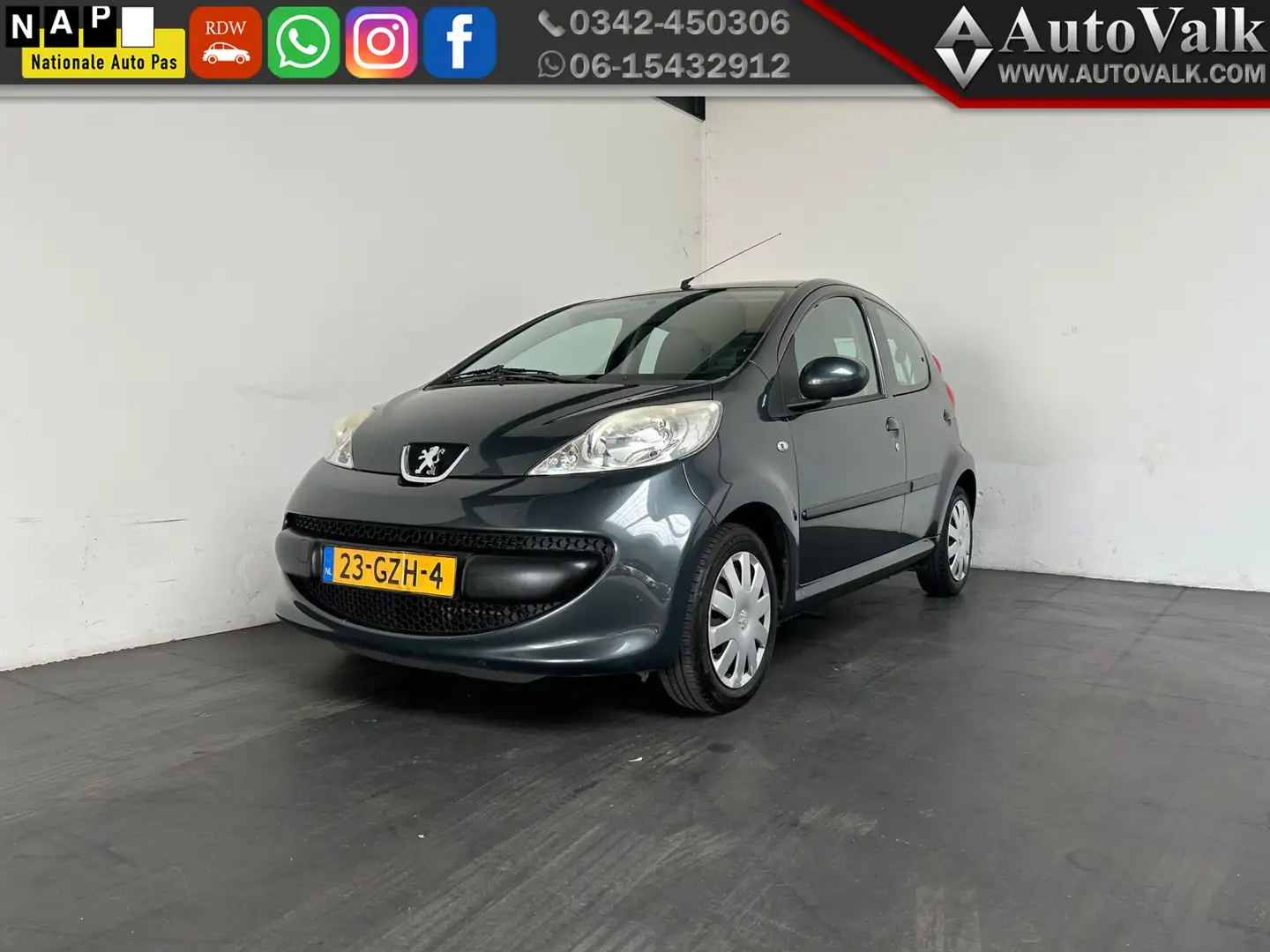 Peugeot 107 1.0-12V XS. Airco. Elek Pakket! Сірий - 1
