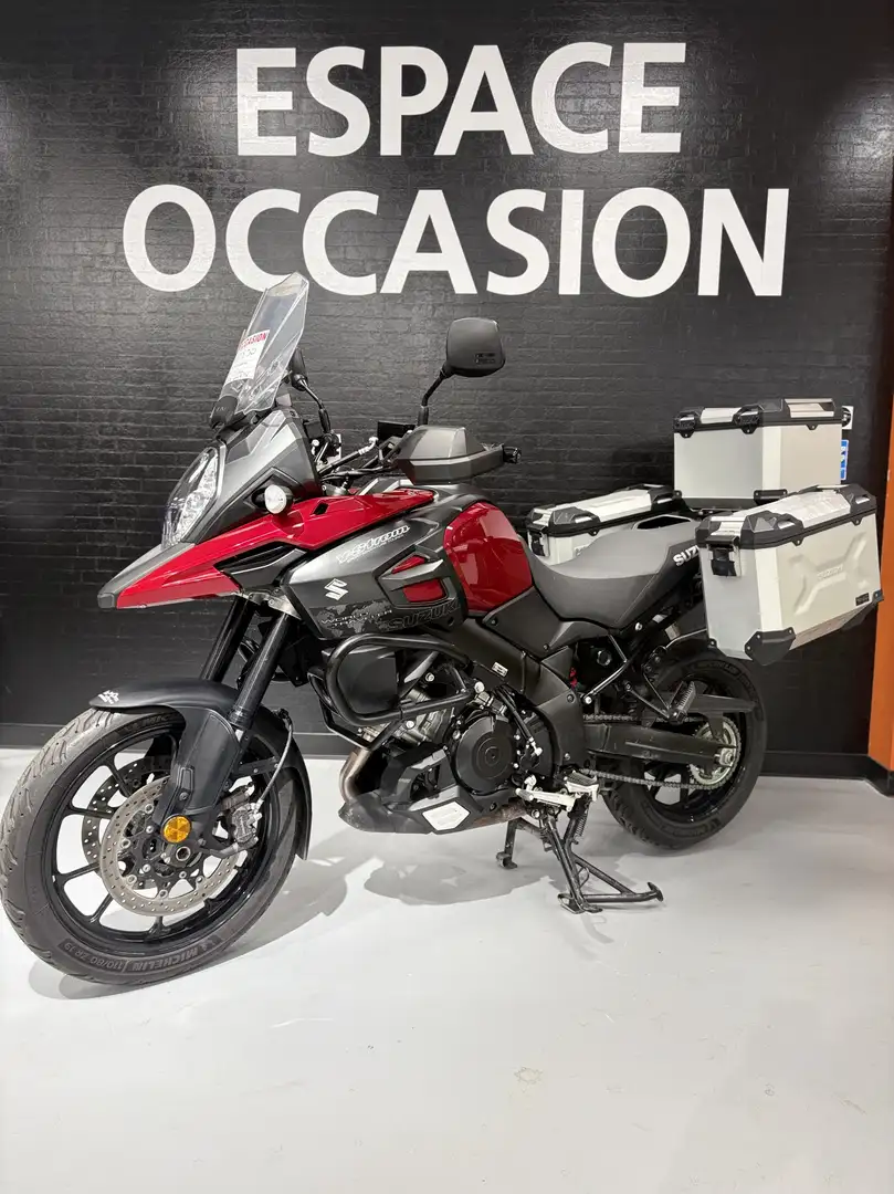 Suzuki V-Strom 1000 Roşu - 1