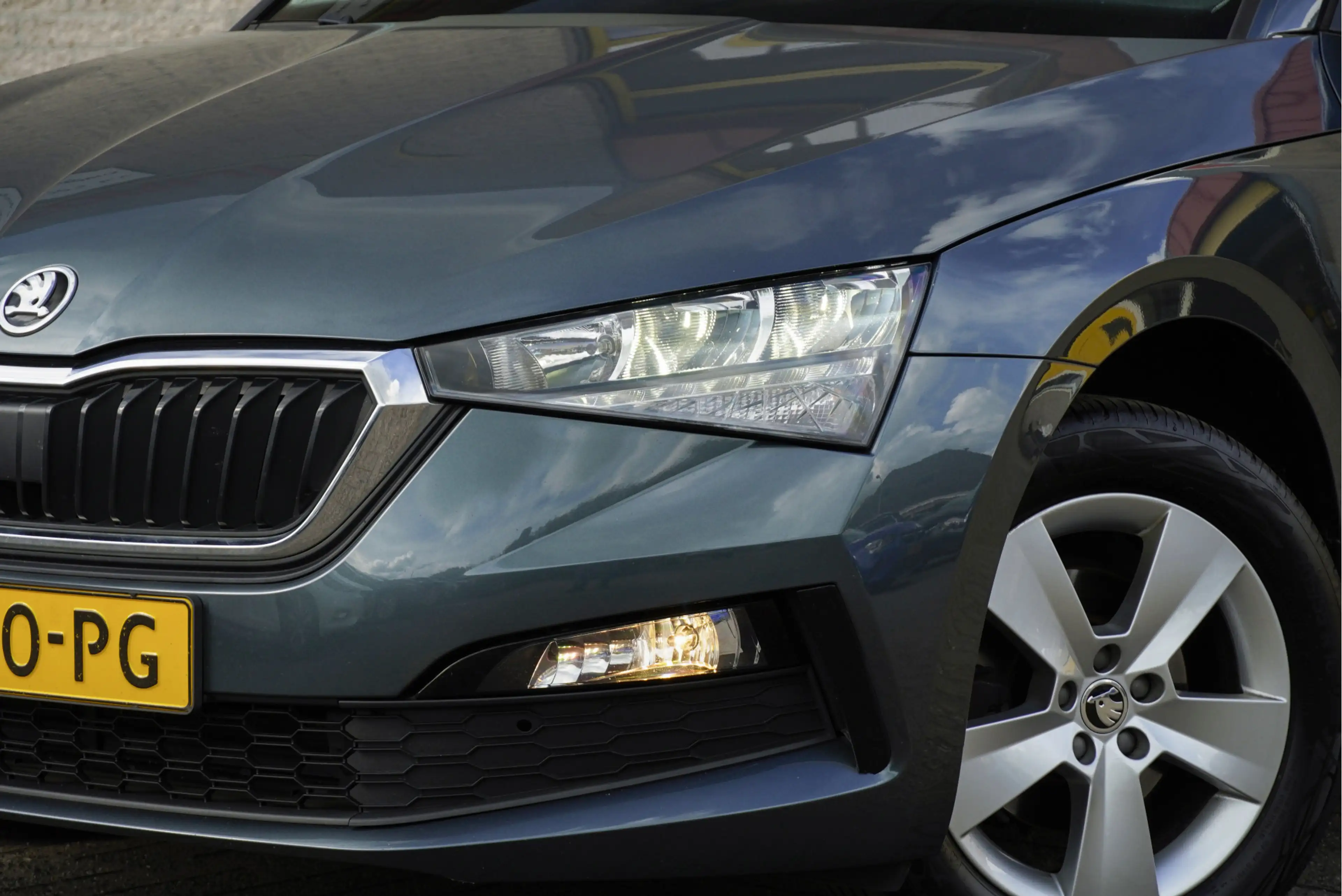 Skoda Scala 1.0 TSI Ambition BJ2021 Lmv 16" | Led | Pdc | Elek — photo 4