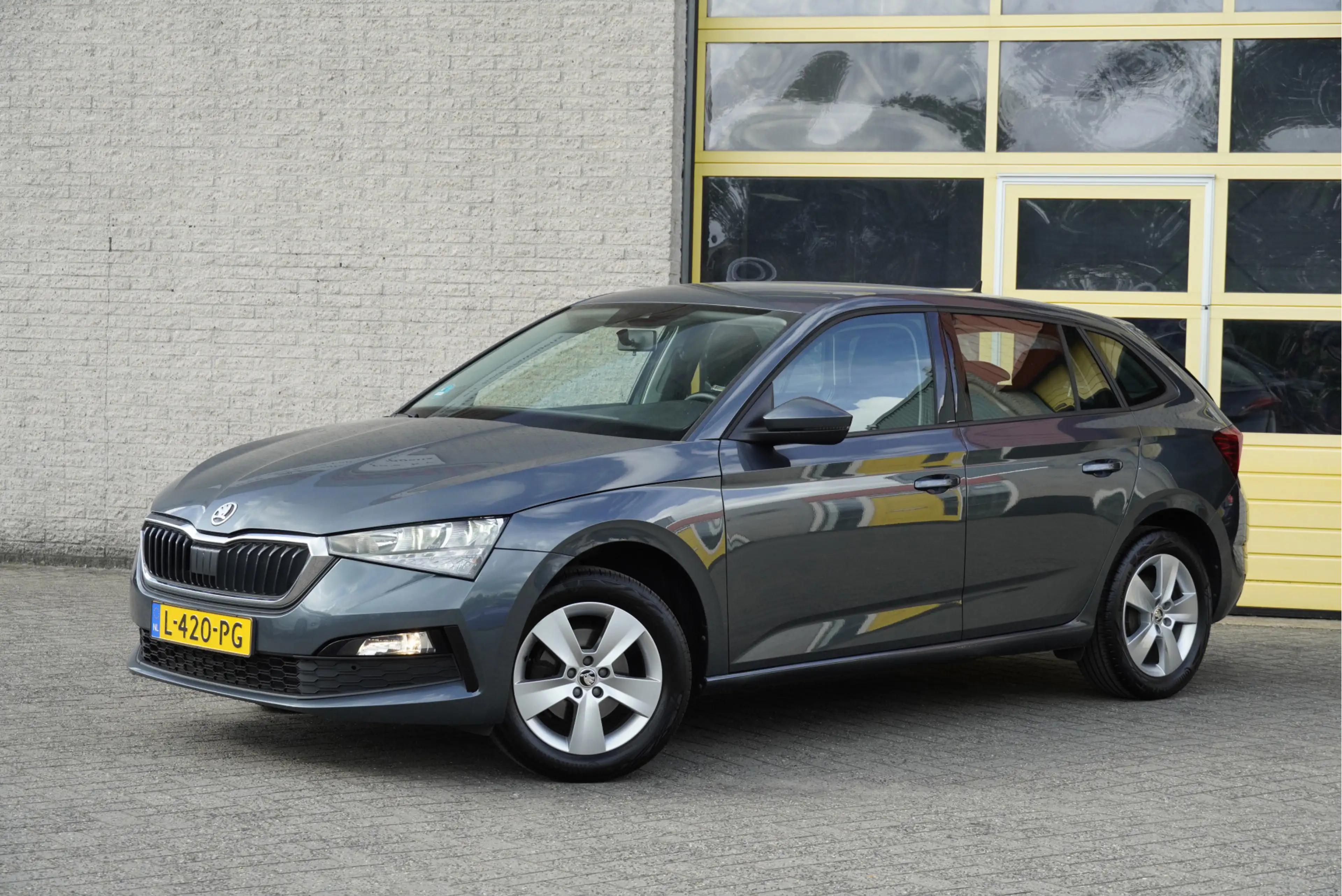 Skoda Scala 1.0 TSI Ambition BJ2021 Lmv 16" | Led | Pdc | Elek — photo 2