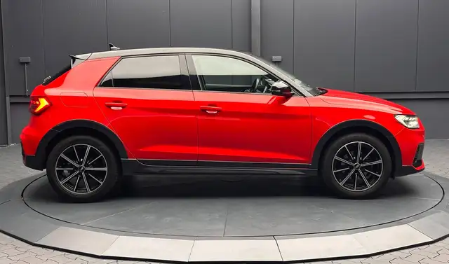 Audi A1 view 6