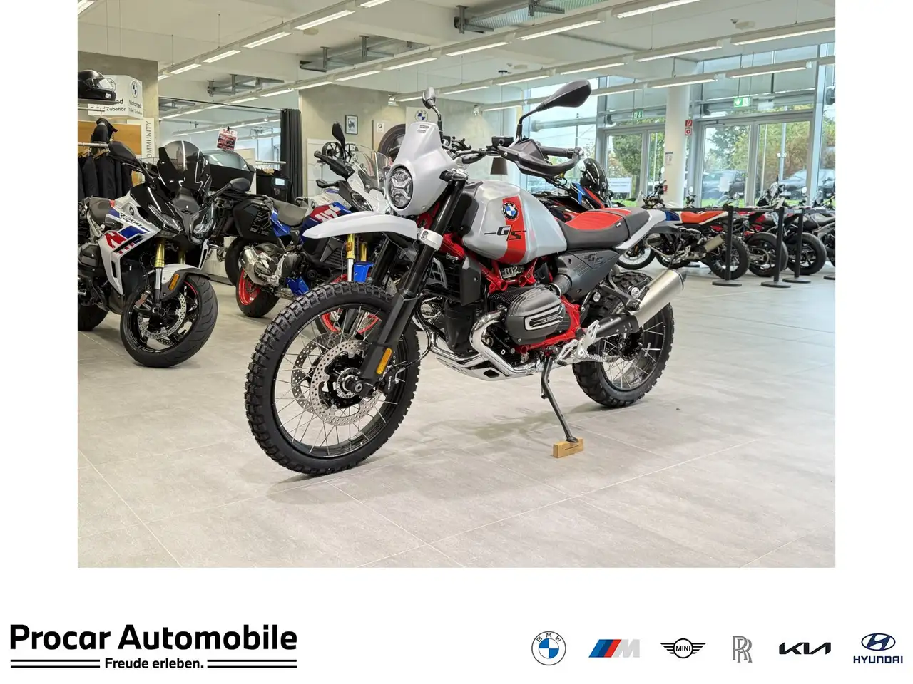 BMW R 12