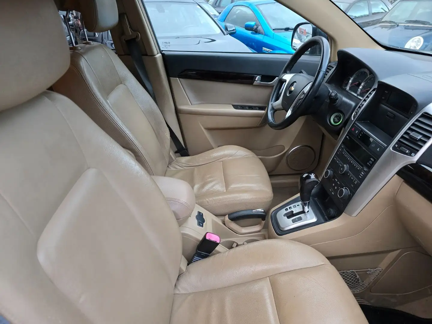Chevrolet Captiva 2.0 Automatik 4x4 Leder Klimatr Tüv Anhk Schwarz - 2