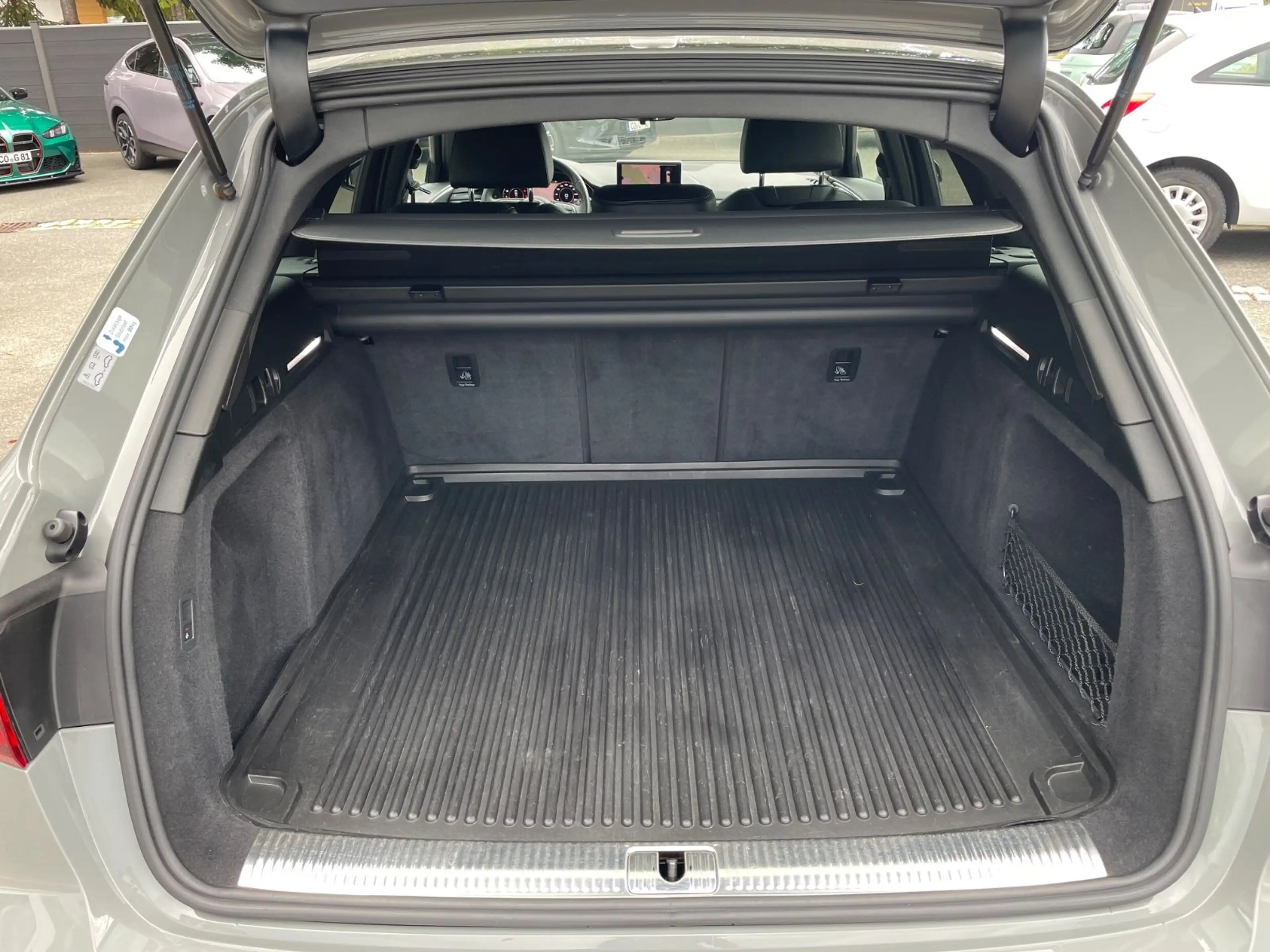 Audi A4 Avant S line Sport Plus/Black/AHK/169mtl. — photo 15