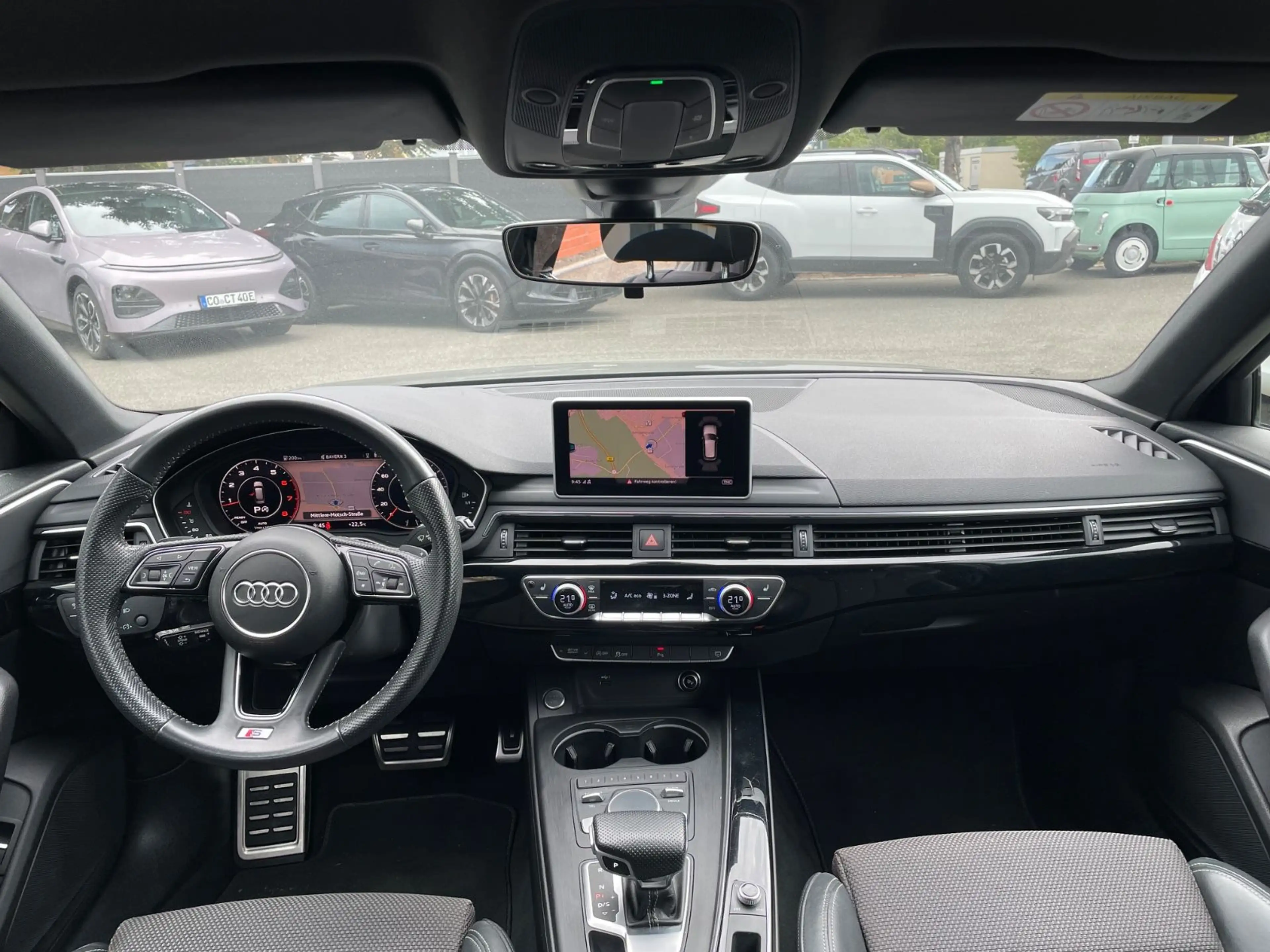 Audi A4 Avant S line Sport Plus/Black/AHK/169mtl. — photo 11
