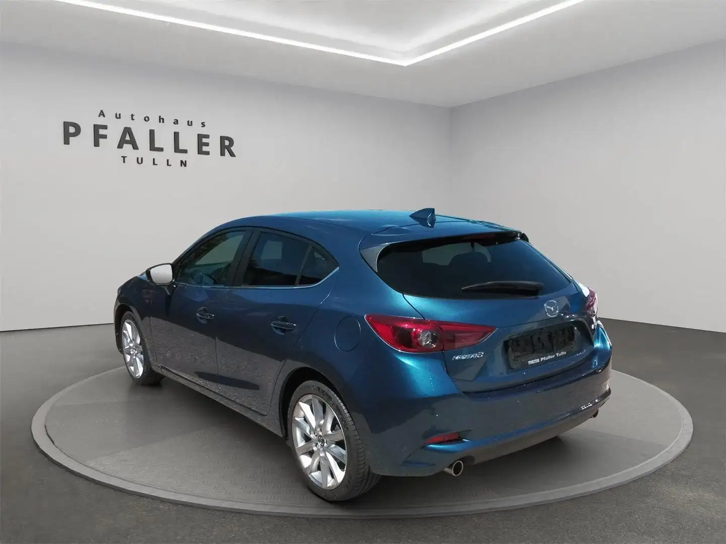 Mazda 3 Sport G120 Revolution Blau - 2