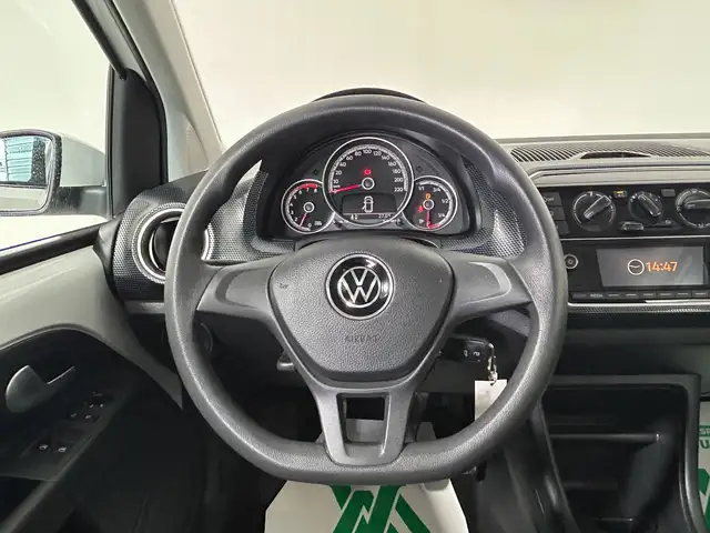 Volkswagen Up! view 15
