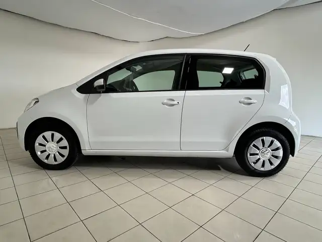 Volkswagen Up! view 5