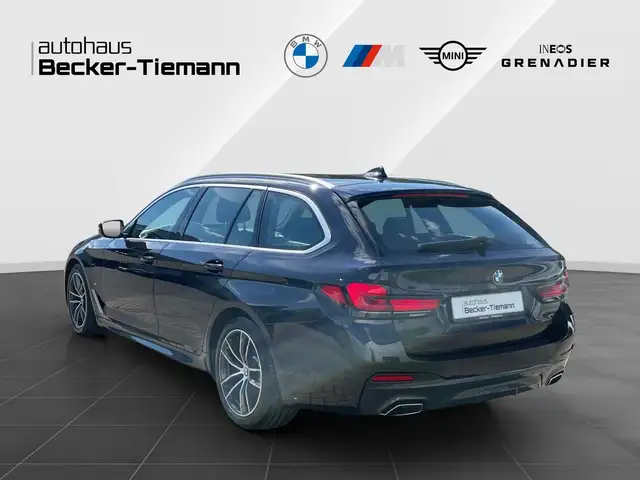BMW M view 4