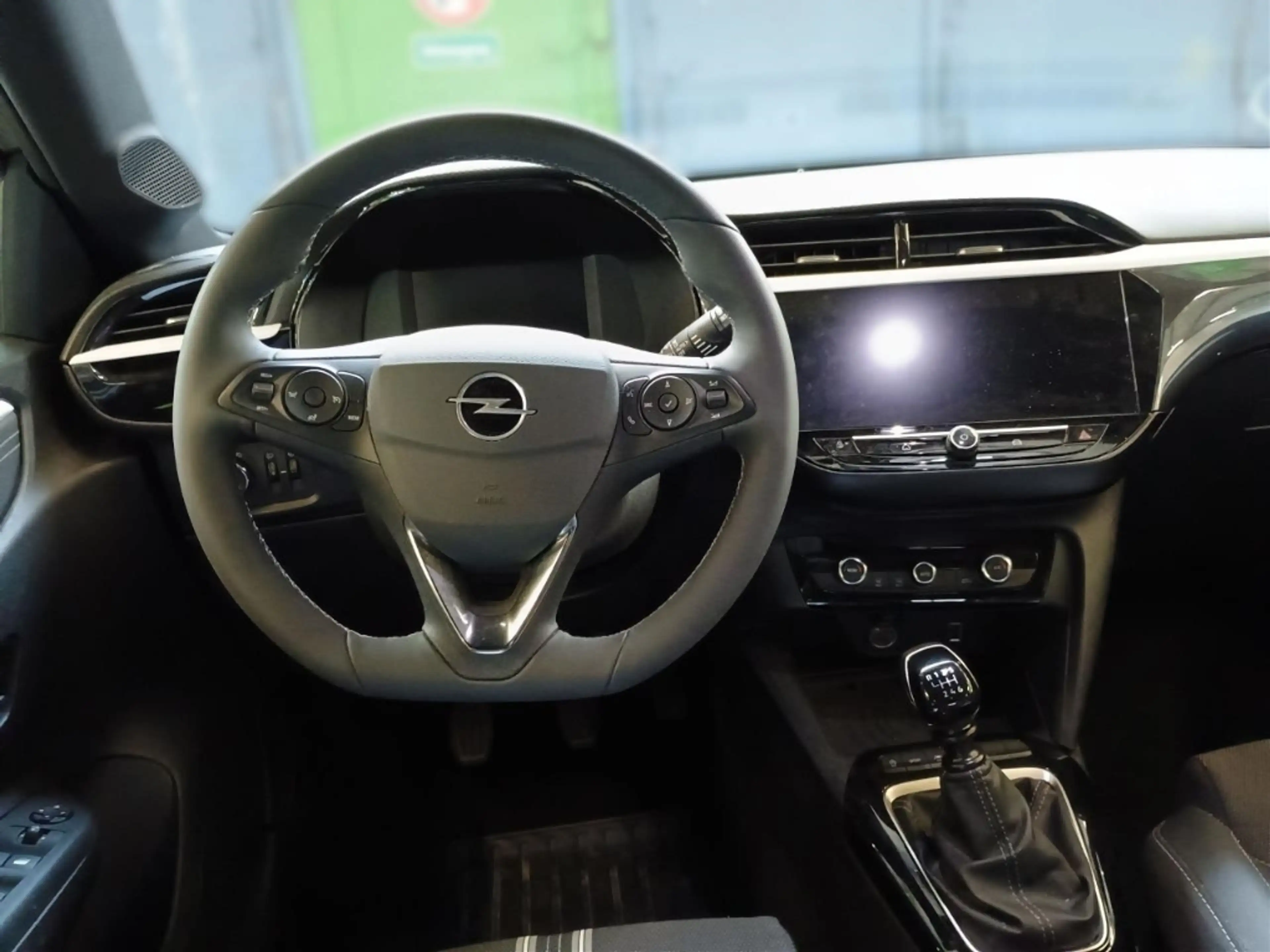 Opel Corsa GS Navi Kamera 360 PDC v+h Toterwinkelass — photo 4